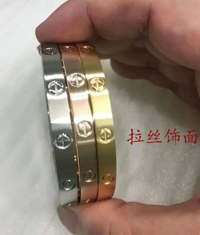 cartier bracelets pour unisexe s_12301362